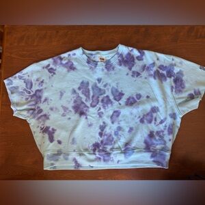 PINK Victoria's Secret Light Blue and Purple Tie-Dye Crop Sweatshirt